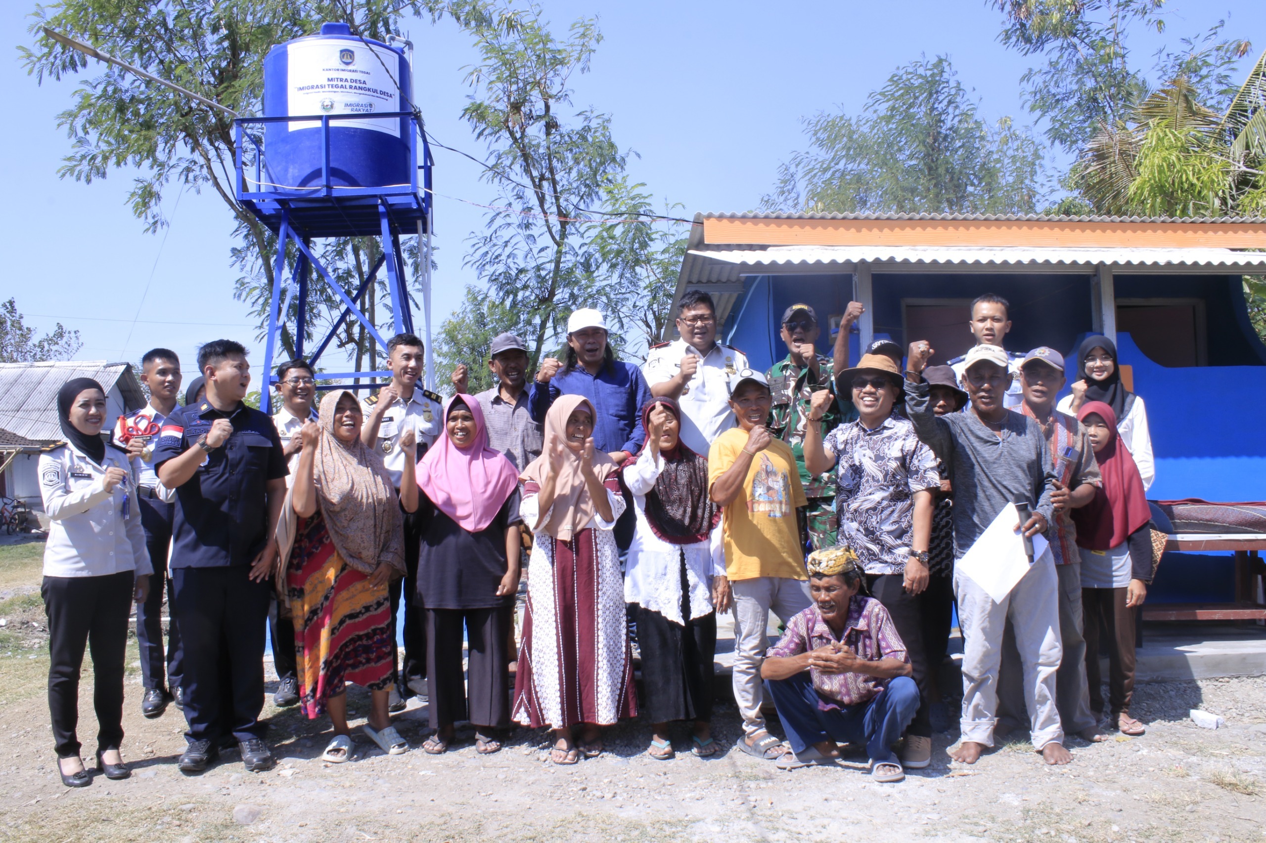 Wujudkan Imigrasi untuk Rakyat, Imigrasi Tegal Bangun Sarana Air Bersih dan Sanitasi  di Desa Rangimulya